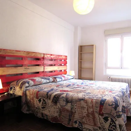 Www Parques De La Catedral Travel Com Parking Privado Gratis *