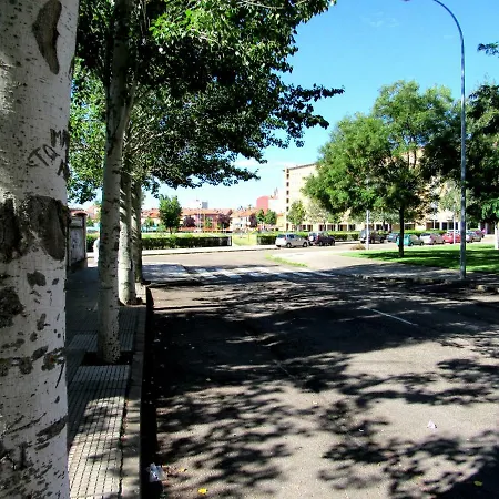 Www Parques De La Catedral Travel Com Parking Privado Gratis Lägenhet