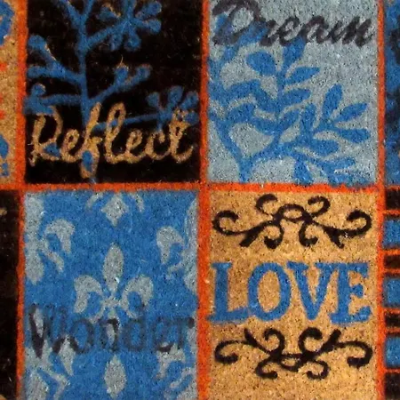 Www Parques De La Catedral Travel Com Parking Privado Gratis * León